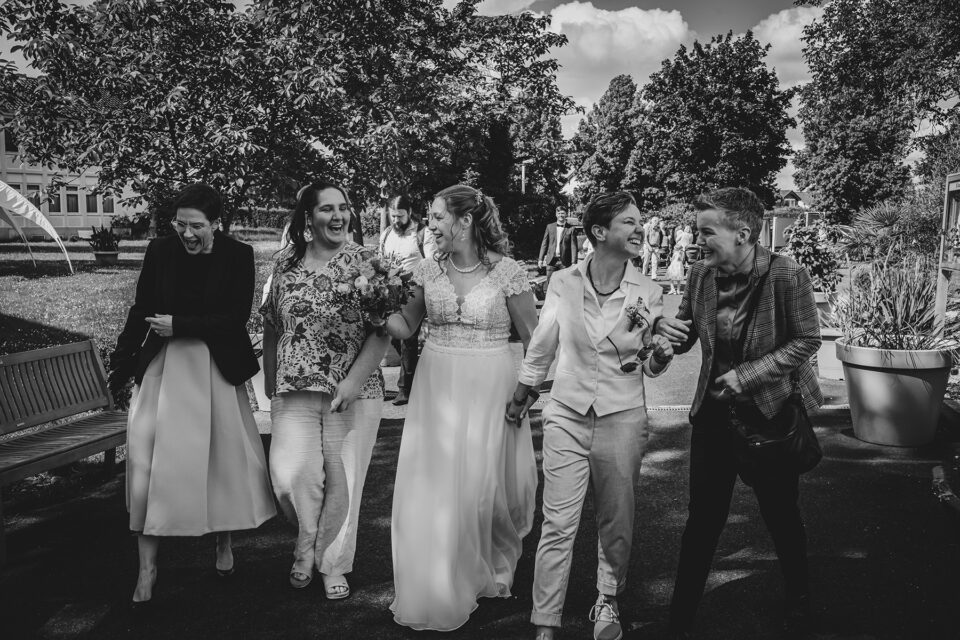 Alternative Hochzeit Rainbow LGBTQ Queer Wedding Inspiration NRW