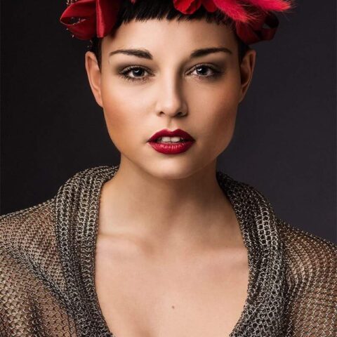 Herbstliches Styling im Kettenhemd-Style von der MUA Angi Delrey